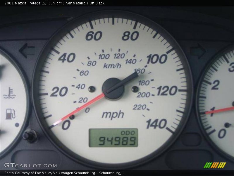 Sunlight Silver Metallic / Off Black 2001 Mazda Protege ES