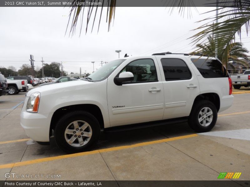 Summit White / Light Titanium 2013 GMC Yukon SLT