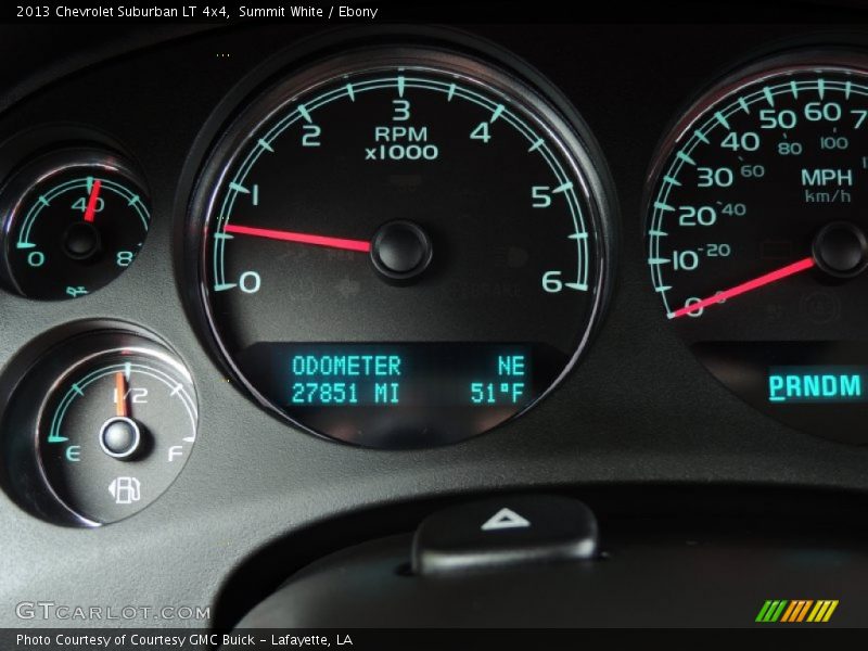 Summit White / Ebony 2013 Chevrolet Suburban LT 4x4