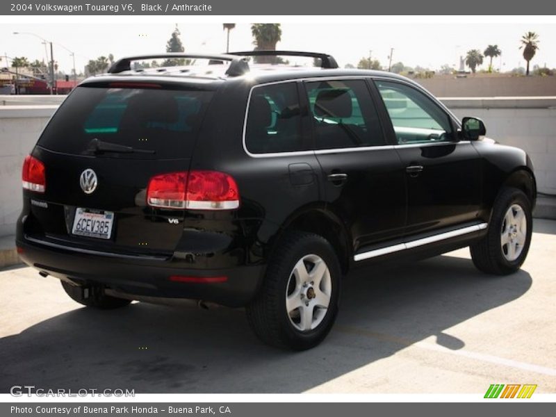 Black / Anthracite 2004 Volkswagen Touareg V6