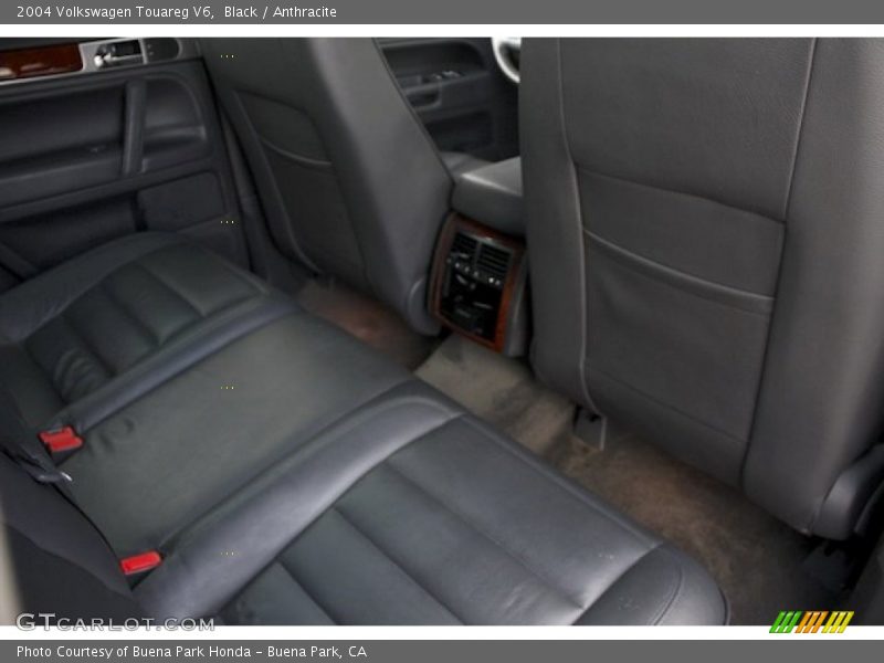 Black / Anthracite 2004 Volkswagen Touareg V6