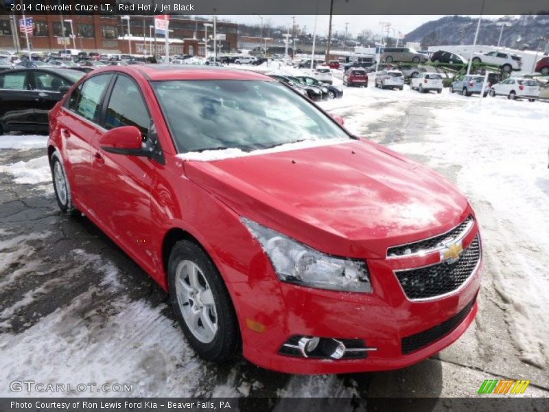 Red Hot / Jet Black 2014 Chevrolet Cruze LT