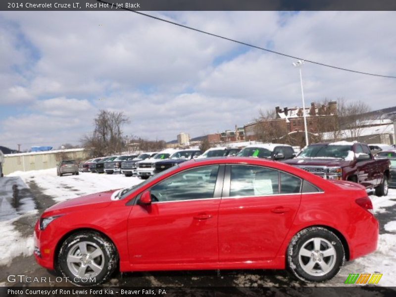 Red Hot / Jet Black 2014 Chevrolet Cruze LT