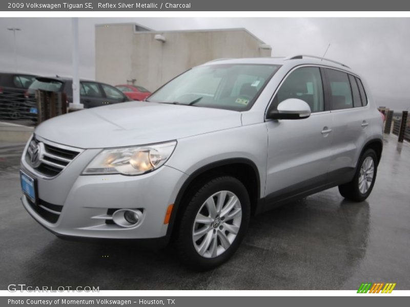 Reflex Silver Metallic / Charcoal 2009 Volkswagen Tiguan SE