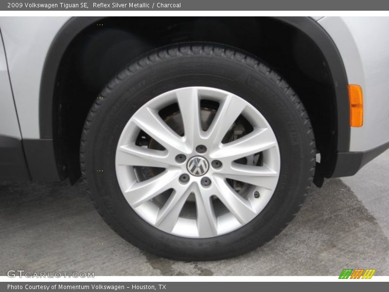 Reflex Silver Metallic / Charcoal 2009 Volkswagen Tiguan SE