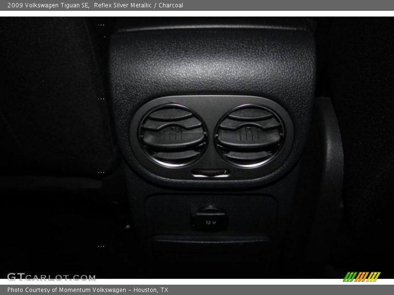 Reflex Silver Metallic / Charcoal 2009 Volkswagen Tiguan SE