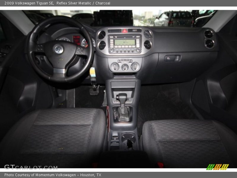 Reflex Silver Metallic / Charcoal 2009 Volkswagen Tiguan SE