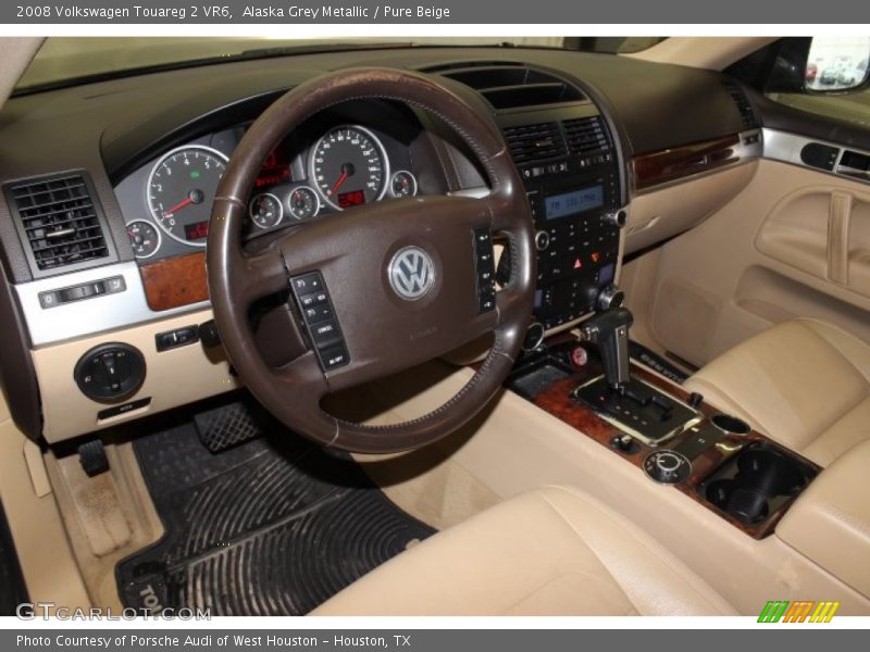 Alaska Grey Metallic / Pure Beige 2008 Volkswagen Touareg 2 VR6