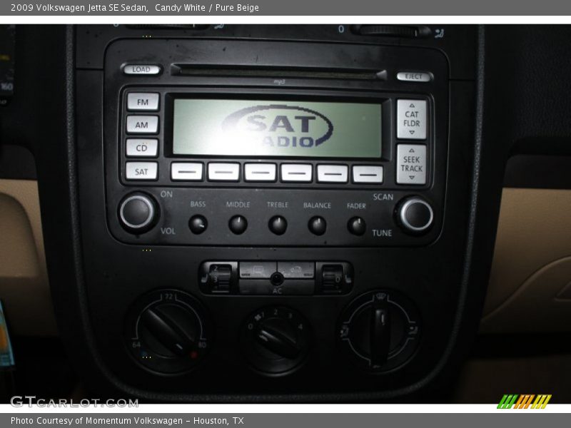 Candy White / Pure Beige 2009 Volkswagen Jetta SE Sedan