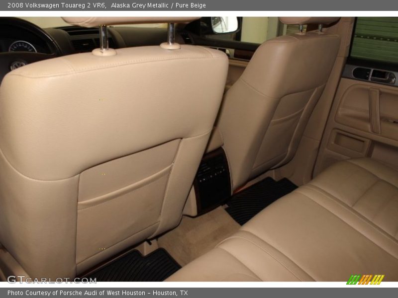 Alaska Grey Metallic / Pure Beige 2008 Volkswagen Touareg 2 VR6