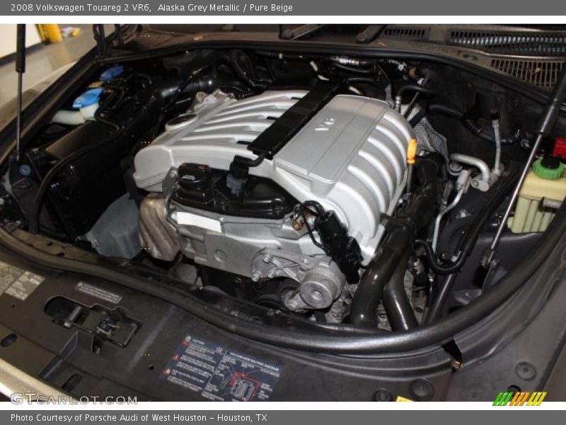 Alaska Grey Metallic / Pure Beige 2008 Volkswagen Touareg 2 VR6