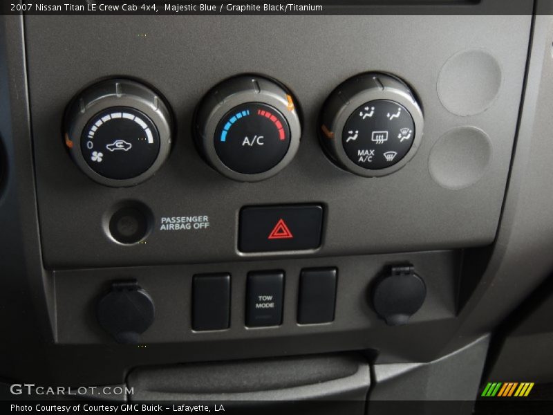 Majestic Blue / Graphite Black/Titanium 2007 Nissan Titan LE Crew Cab 4x4