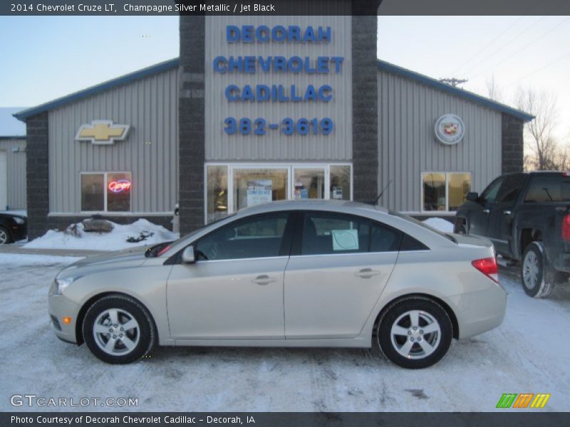 Champagne Silver Metallic / Jet Black 2014 Chevrolet Cruze LT