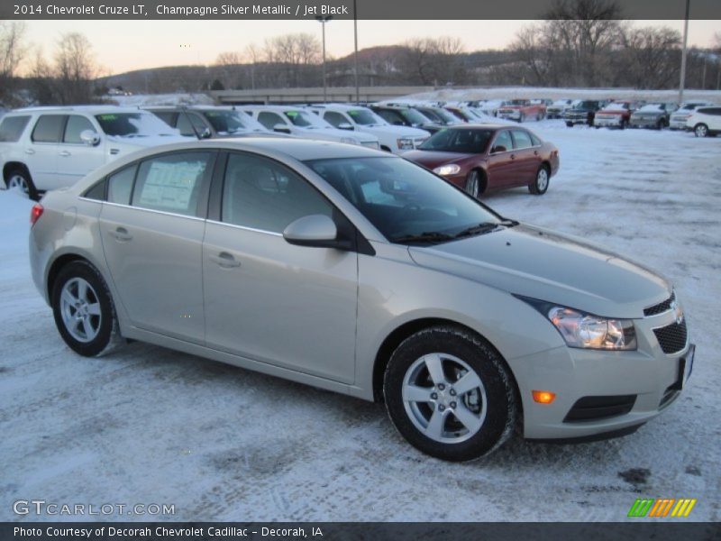 Champagne Silver Metallic / Jet Black 2014 Chevrolet Cruze LT