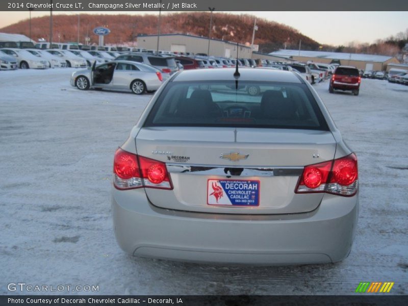 Champagne Silver Metallic / Jet Black 2014 Chevrolet Cruze LT