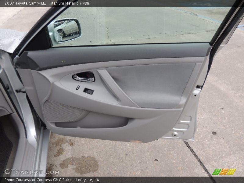 Titanium Metallic / Ash 2007 Toyota Camry LE