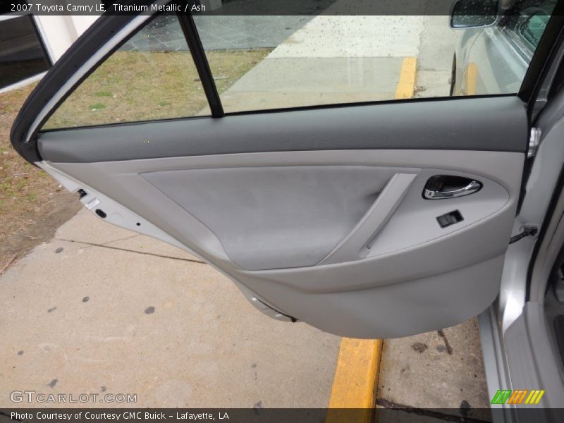 Titanium Metallic / Ash 2007 Toyota Camry LE