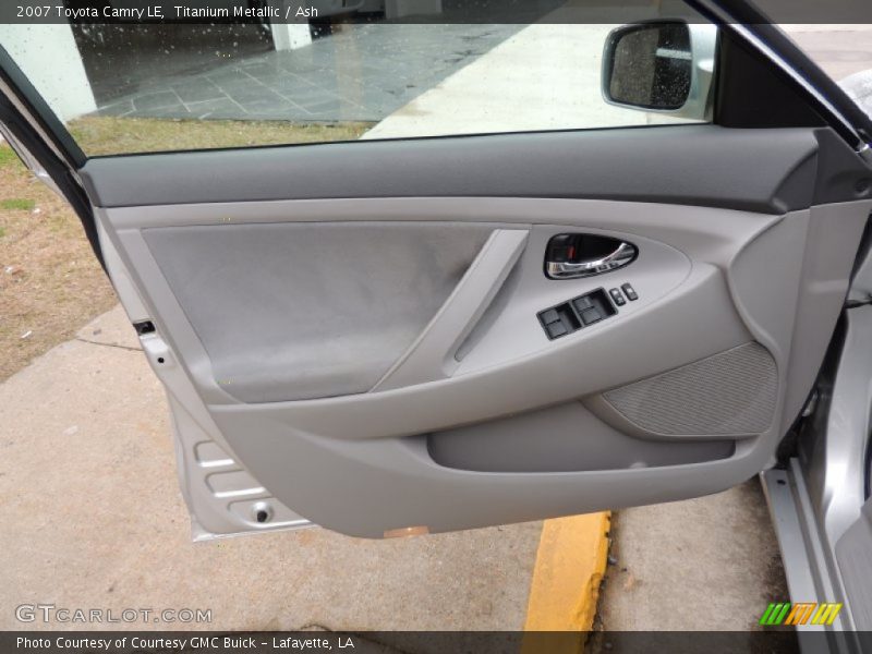 Titanium Metallic / Ash 2007 Toyota Camry LE