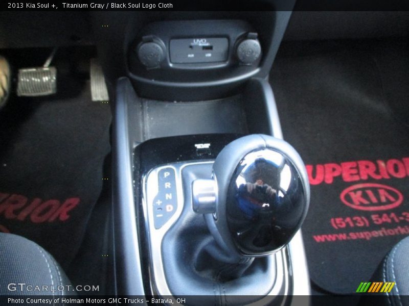 Titanium Gray / Black Soul Logo Cloth 2013 Kia Soul +