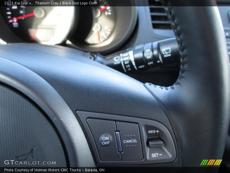Titanium Gray / Black Soul Logo Cloth 2013 Kia Soul +