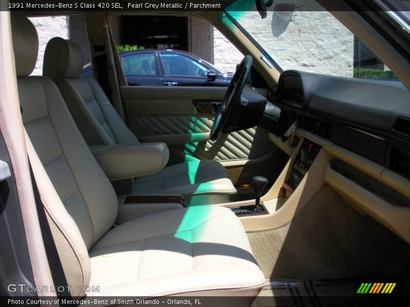 Pearl Grey Metallic / Parchment 1991 Mercedes-Benz S Class 420 SEL