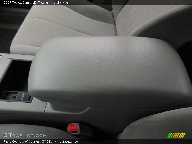Titanium Metallic / Ash 2007 Toyota Camry LE