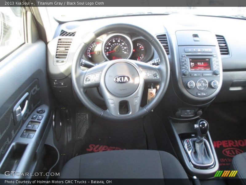 Titanium Gray / Black Soul Logo Cloth 2013 Kia Soul +