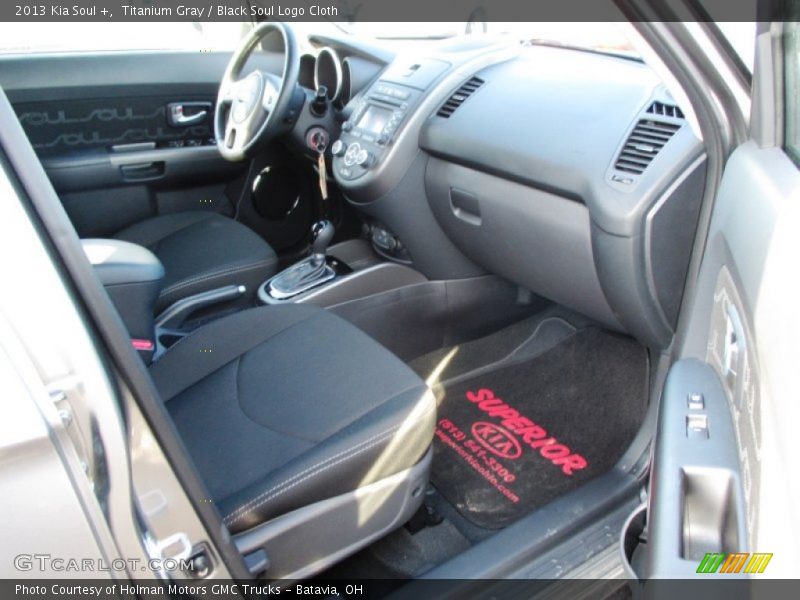 Titanium Gray / Black Soul Logo Cloth 2013 Kia Soul +