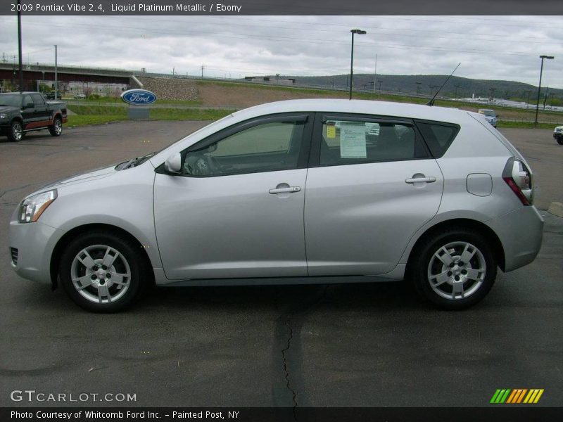 Liquid Platinum Metallic / Ebony 2009 Pontiac Vibe 2.4
