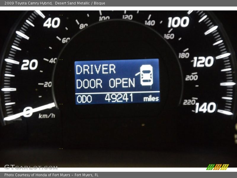 Desert Sand Metallic / Bisque 2009 Toyota Camry Hybrid