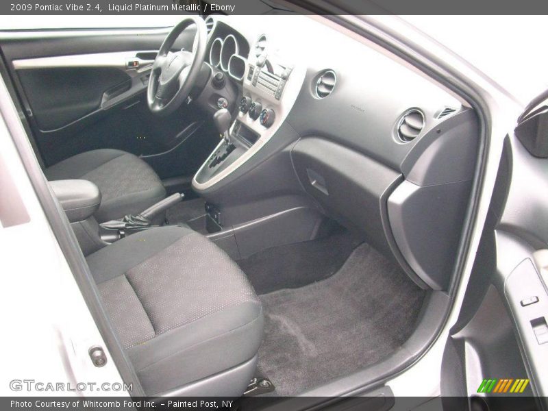 Liquid Platinum Metallic / Ebony 2009 Pontiac Vibe 2.4