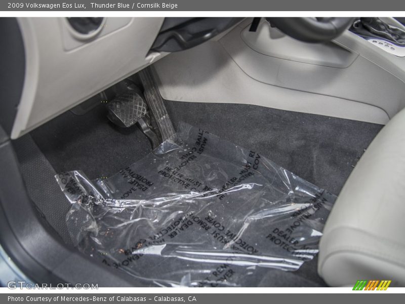 Thunder Blue / Cornsilk Beige 2009 Volkswagen Eos Lux