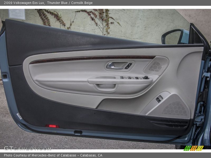 Thunder Blue / Cornsilk Beige 2009 Volkswagen Eos Lux