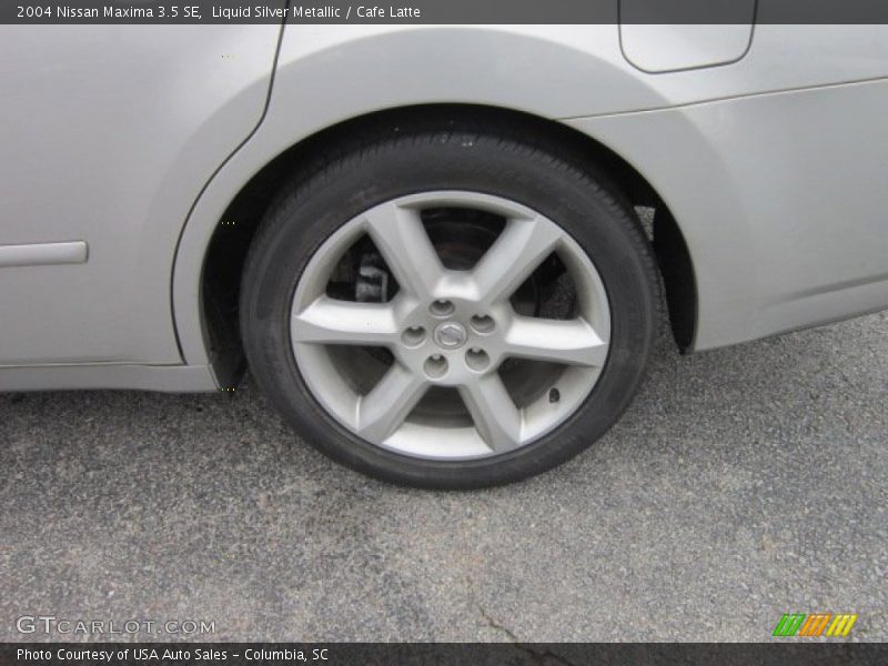 Liquid Silver Metallic / Cafe Latte 2004 Nissan Maxima 3.5 SE