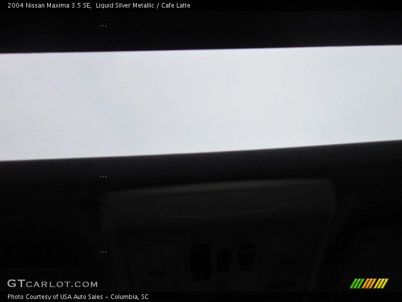 Liquid Silver Metallic / Cafe Latte 2004 Nissan Maxima 3.5 SE