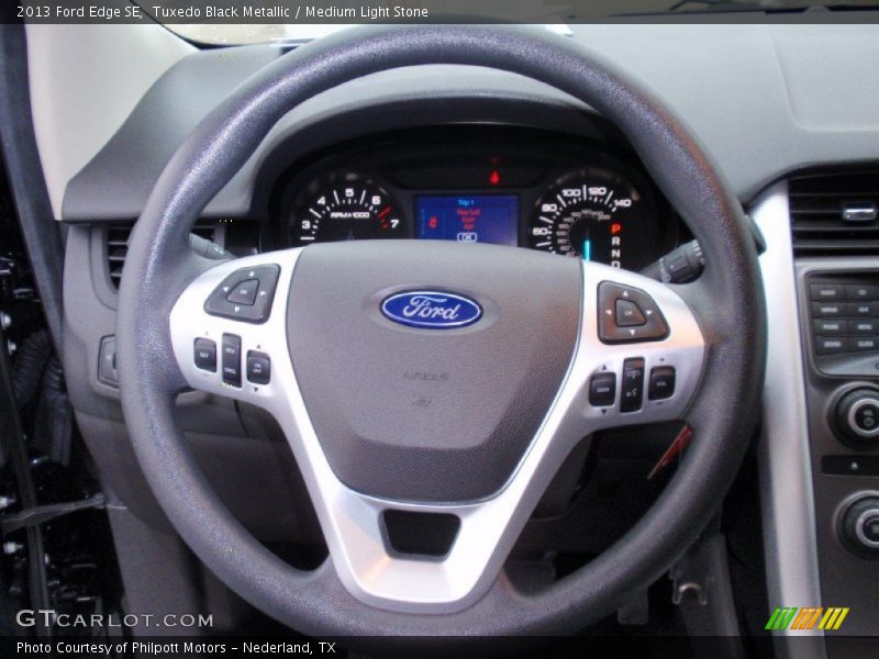 Tuxedo Black Metallic / Medium Light Stone 2013 Ford Edge SE