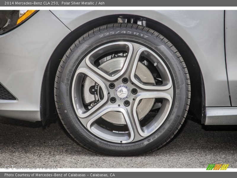 Polar Silver Metallic / Ash 2014 Mercedes-Benz CLA 250