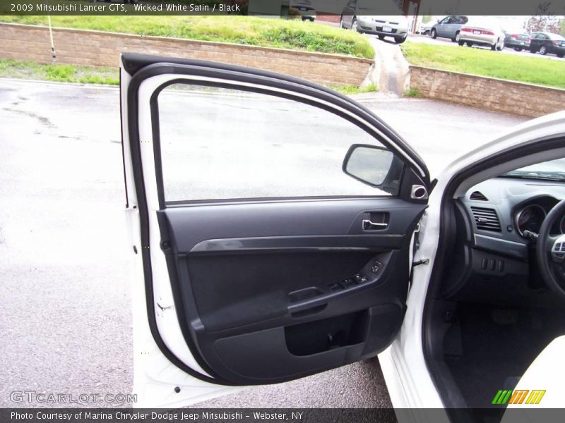 Wicked White Satin / Black 2009 Mitsubishi Lancer GTS