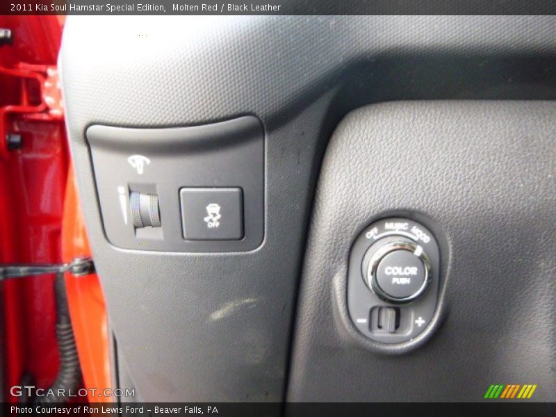 Molten Red / Black Leather 2011 Kia Soul Hamstar Special Edition