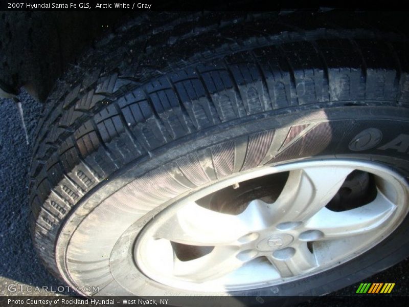Arctic White / Gray 2007 Hyundai Santa Fe GLS