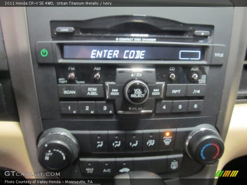 Urban Titanium Metallic / Ivory 2011 Honda CR-V SE 4WD