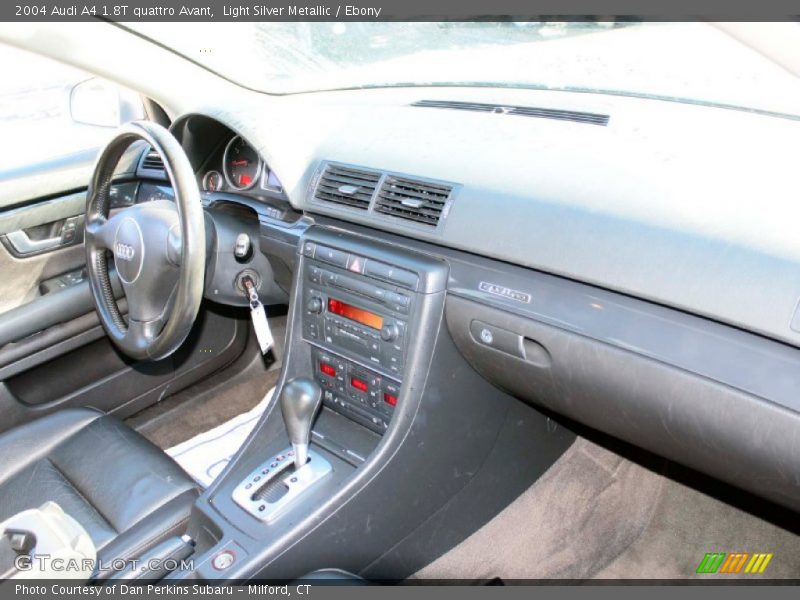 Light Silver Metallic / Ebony 2004 Audi A4 1.8T quattro Avant