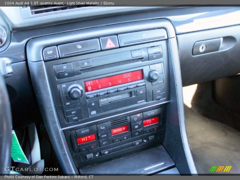 Light Silver Metallic / Ebony 2004 Audi A4 1.8T quattro Avant
