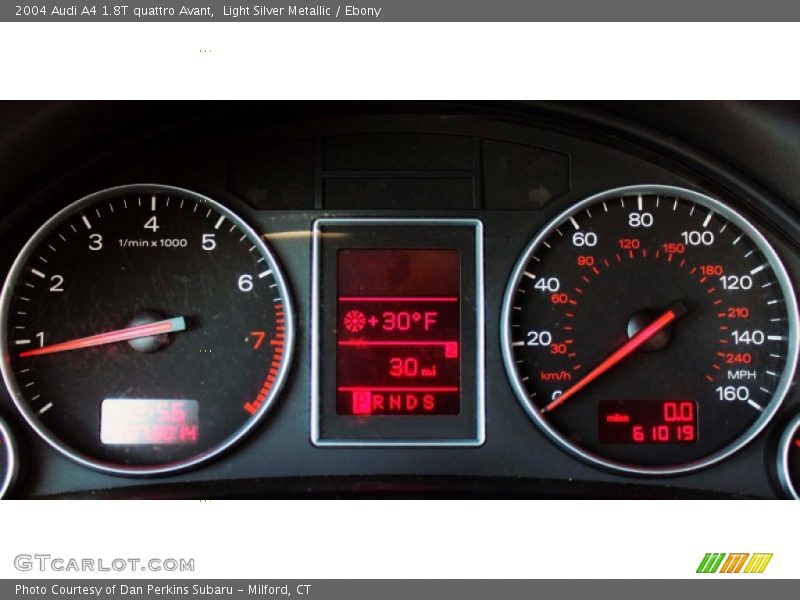 Light Silver Metallic / Ebony 2004 Audi A4 1.8T quattro Avant