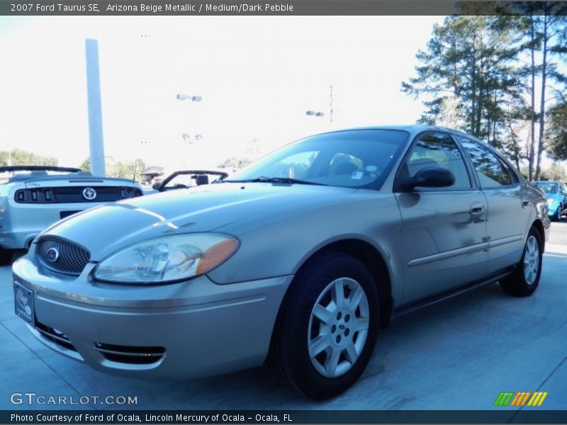 Arizona Beige Metallic / Medium/Dark Pebble 2007 Ford Taurus SE