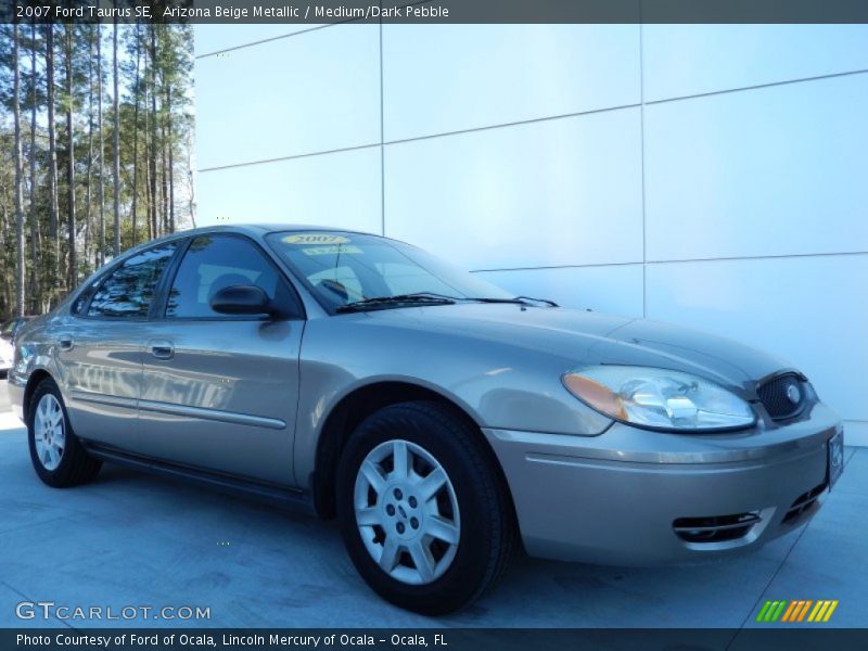 Arizona Beige Metallic / Medium/Dark Pebble 2007 Ford Taurus SE