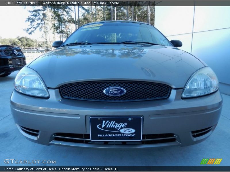 Arizona Beige Metallic / Medium/Dark Pebble 2007 Ford Taurus SE