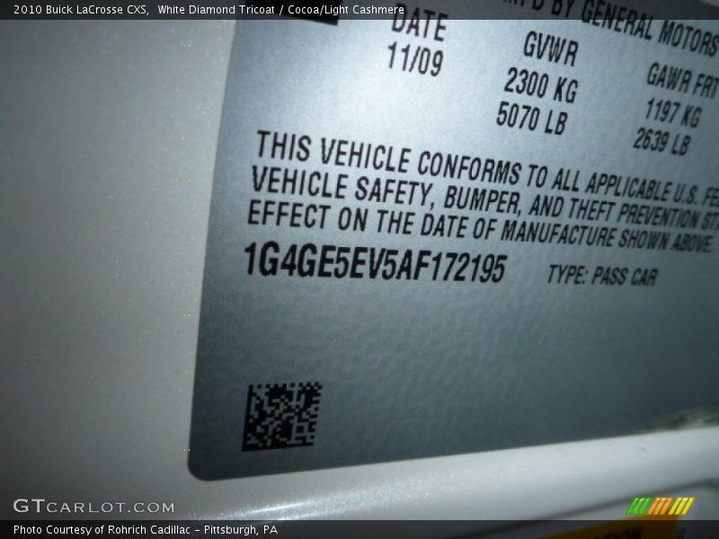 White Diamond Tricoat / Cocoa/Light Cashmere 2010 Buick LaCrosse CXS