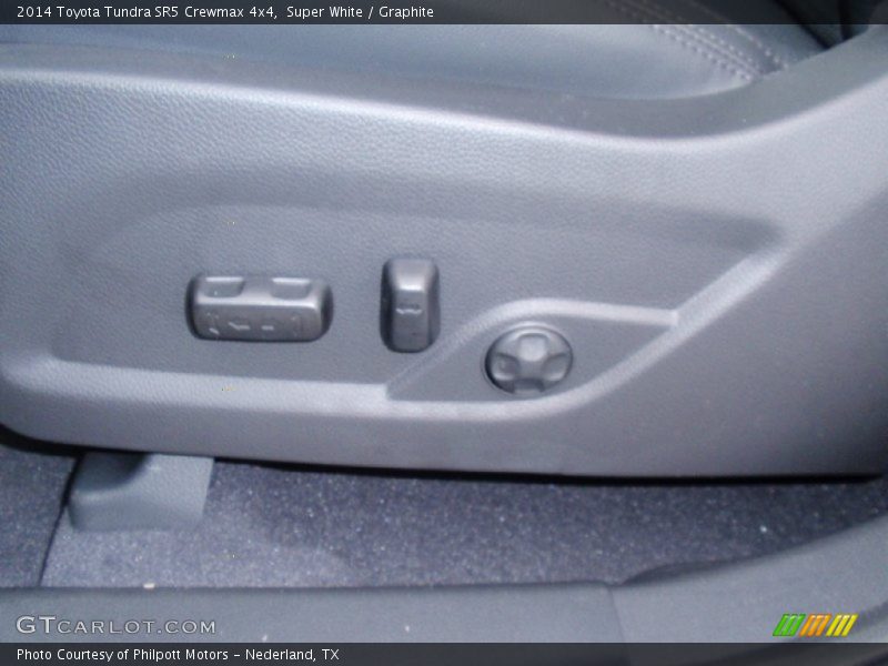 Super White / Graphite 2014 Toyota Tundra SR5 Crewmax 4x4