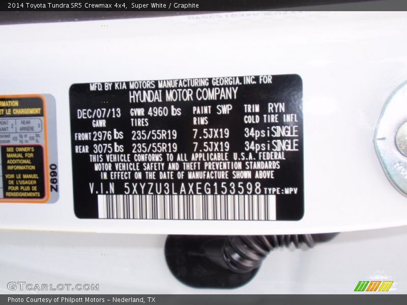 Super White / Graphite 2014 Toyota Tundra SR5 Crewmax 4x4